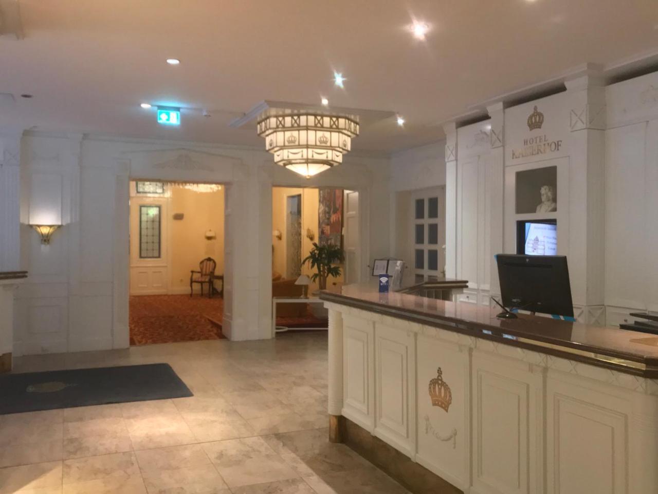 Hotel Kaiserhof Deluxe Lübeck Exteriör bild
